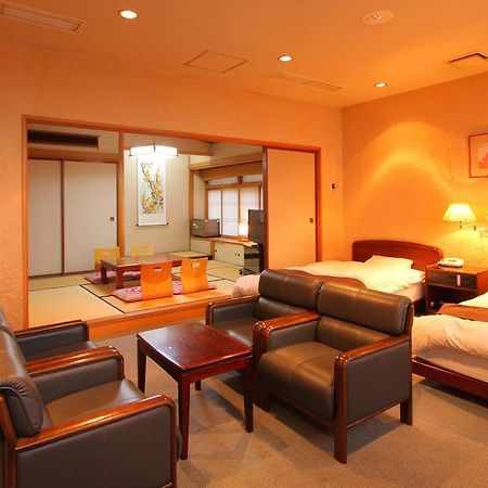 Kasugai View Hotel Fuefuki Экстерьер фото